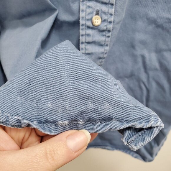 Woolrich Men's Distressed Chambray Denim Button Front Shirt Size XL - Picture 2 of 5